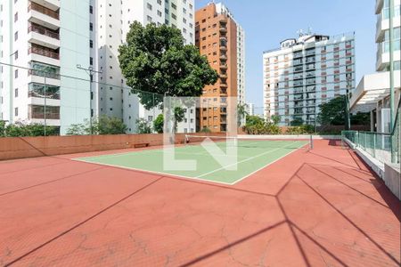 Apartamento à venda com 33m², 1 quarto e 1 vaga Apartamento à venda com 33m², 1 quarto e 1 vagaQuadra Esportiva