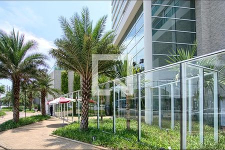 Apartamento à venda com 33m², 1 quarto e 1 vaga Apartamento à venda com 33m², 1 quarto e 1 vagaFachada