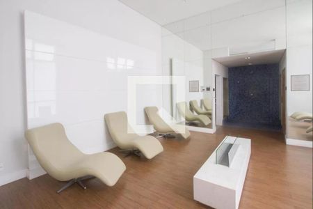 Apartamento à venda com 33m², 1 quarto e 1 vaga Apartamento à venda com 33m², 1 quarto e 1 vagaÁrea comum