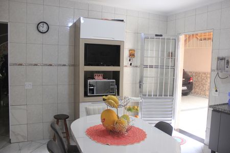 Casa à venda com 220m², 3 quartos e 8 vagasCozinha