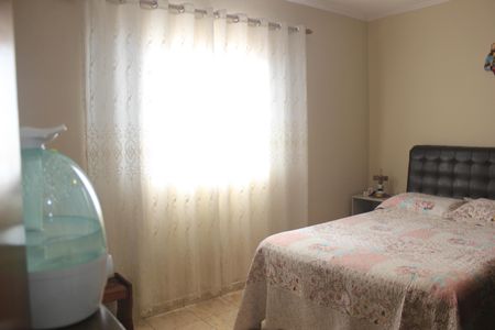 Casa à venda com 220m², 3 quartos e 8 vagasQuarto 3