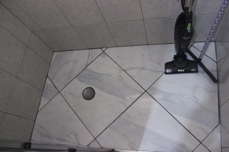 Casa à venda com 220m², 3 quartos e 8 vagasBanheiro 1