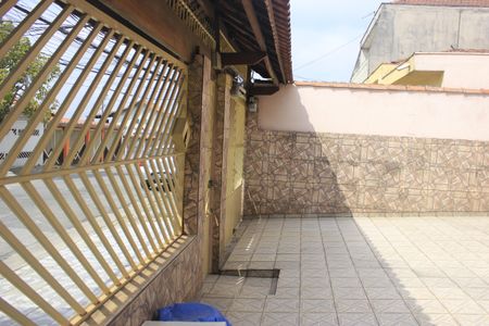 Casa à venda com 220m², 3 quartos e 8 vagasQuintal e garagem