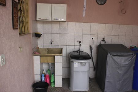 Casa à venda com 220m², 3 quartos e 8 vagasÁrea de Serviço e Espaço Gourmet