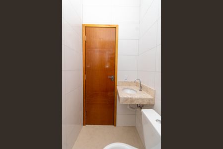 Apartamento à venda com 50m², 2 quartos e sem vaga Apartamento à venda com 50m², 2 quartos e sem vagaBanheiro