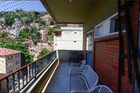 Apartamento para alugar com 100m², 3 quartos e 2 vagasVaranda do Quarto 2