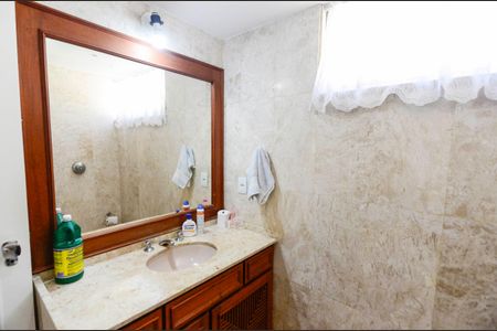 Apartamento para alugar com 100m², 3 quartos e 2 vagasBanheiro da Suíte