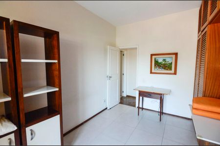 Apartamento para alugar com 100m², 3 quartos e 2 vagasQuarto 2