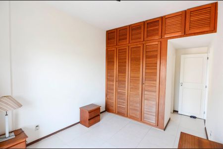 Apartamento para alugar com 100m², 3 quartos e 2 vagasSuíte