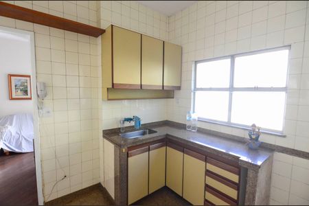 Apartamento para alugar com 100m², 3 quartos e 2 vagasCozinha
