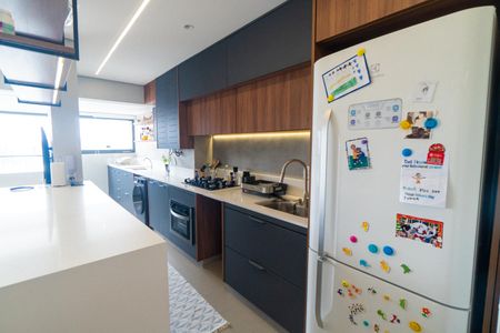 Apartamento à venda com 90m², 3 quartos e 1 vaga Apartamento à venda com 90m², 3 quartos e 1 vagaCozinha e Área de Serviço