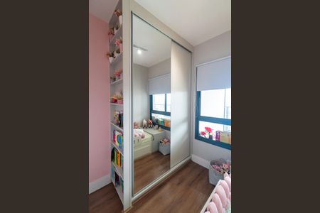 Apartamento à venda com 90m², 3 quartos e 1 vaga Apartamento à venda com 90m², 3 quartos e 1 vagaQuarto 2 - Armários