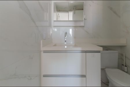 Banheiro de apartamento para alugar com 1 quarto, 40m² em Cambuci, São Paulo