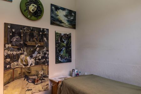 Casa à venda com 360m², 3 quartos e 2 vagas Casa à venda com 360m², 3 quartos e 2 vagasQuarto 2