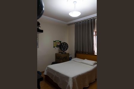 Casa à venda com 360m², 3 quartos e 2 vagas Casa à venda com 360m², 3 quartos e 2 vagasQuarto 1