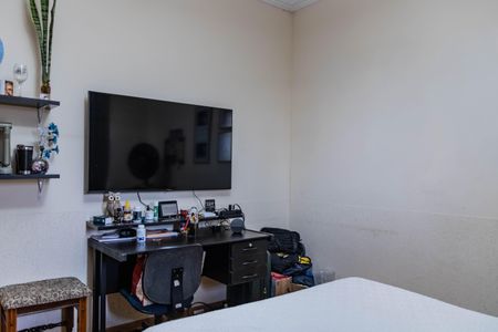 Casa à venda com 360m², 3 quartos e 2 vagas Casa à venda com 360m², 3 quartos e 2 vagasQuarto 1