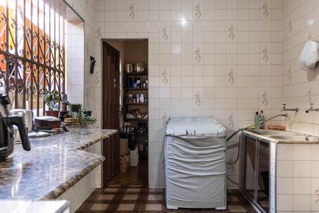 Casa à venda com 360m², 3 quartos e 2 vagas Casa à venda com 360m², 3 quartos e 2 vagasÁrea de Serviço