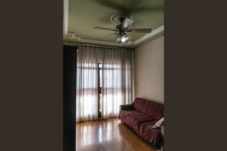 Casa à venda com 360m², 3 quartos e 2 vagas Casa à venda com 360m², 3 quartos e 2 vagasSala