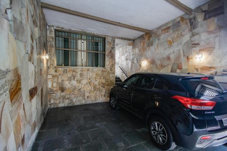 Casa para alugar com 255m², 3 quartos e 2 vagas Casa para alugar com 255m², 3 quartos e 2 vagasGaragem