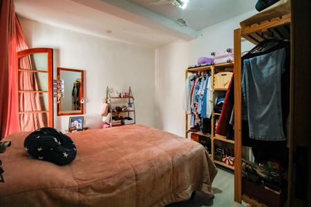 Casa para alugar com 255m², 3 quartos e 2 vagas Casa para alugar com 255m², 3 quartos e 2 vagasQuarto