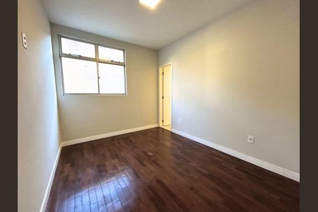 Apartamento à venda com 110m², 4 quartos e 2 vagas