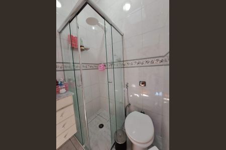 Casa à venda com 90m², 3 quartos e 1 vaga Casa à venda com 90m², 3 quartos e 1 vagaBANHEIRO