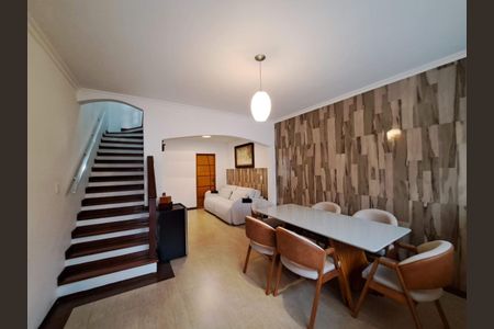 Casa à venda com 90m², 3 quartos e 1 vaga Casa à venda com 90m², 3 quartos e 1 vagaSALA DE JANTAR