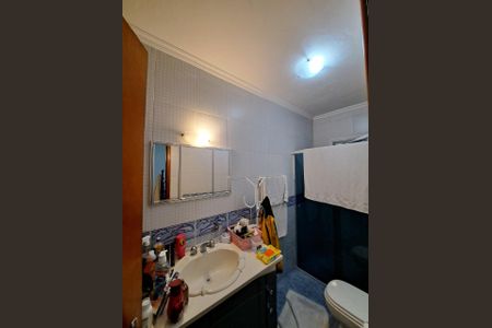 Casa à venda com 90m², 3 quartos e 1 vaga Casa à venda com 90m², 3 quartos e 1 vagaBANHEIRO
