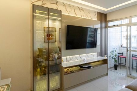 Sala de apartamento à venda com 3 quartos, 84m² em Europa, Contagem