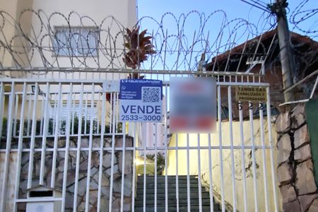 Apartamento para alugar com 185m², 3 quartos e 2 vagas Apartamento para alugar com 185m², 3 quartos e 2 vagasPlaca instalada