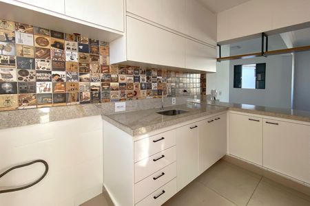 Apartamento para alugar com 185m², 3 quartos e 2 vagas Apartamento para alugar com 185m², 3 quartos e 2 vagasCozinha