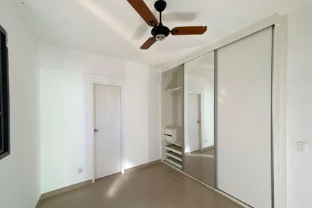 Apartamento para alugar com 185m², 3 quartos e 2 vagas Apartamento para alugar com 185m², 3 quartos e 2 vagasSuíte