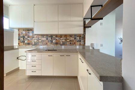 Apartamento para alugar com 185m², 3 quartos e 2 vagas Apartamento para alugar com 185m², 3 quartos e 2 vagasCozinha