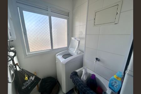 Apartamento à venda com 59m², 2 quartos e 1 vaga Apartamento à venda com 59m², 2 quartos e 1 vagaÁrea de Serviço