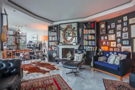 Apartamento à venda com 3 quartos, 258m² em Pacaembu, São Paulo