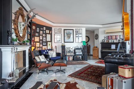 Apartamento à venda com 3 quartos, 258m² em Pacaembu, São Paulo