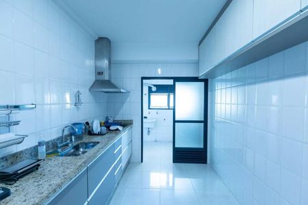 Apartamento à venda com 3 quartos, 180m² em Chácara Santo Antônio, São Paulo