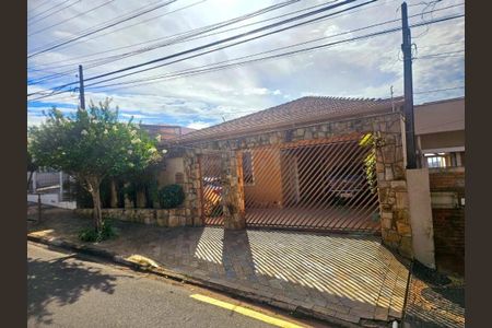 Casa à venda com 280m², 4 quartos e 2 vagas