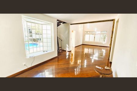 Casa à venda com 3 quartos, 420m² em Vila Cruzeiro, São Paulo