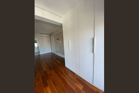 Apartamento à venda com 2 quartos, 126m² em Campo Belo, São Paulo