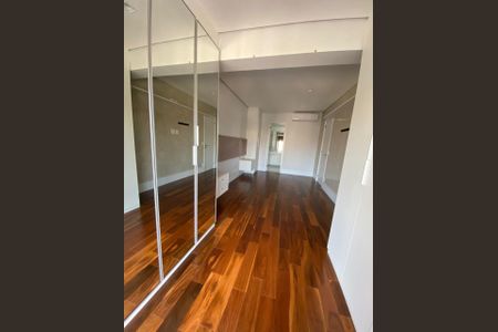Apartamento à venda com 126m², 2 quartos e 2 vagas
