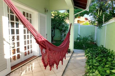 Casa à venda com 265m², 4 quartos e 2 vagas