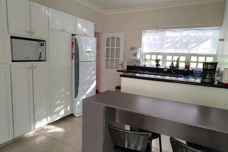 Casa à venda com 265m², 4 quartos e 2 vagas