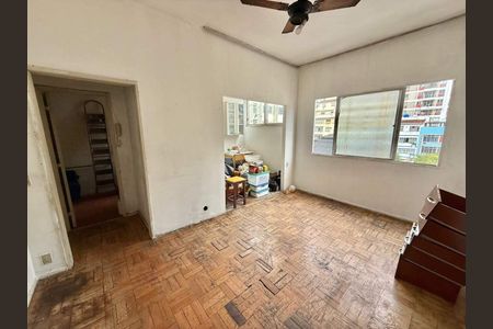 Apartamento à venda com 66m², 2 quartos e 1 vaga