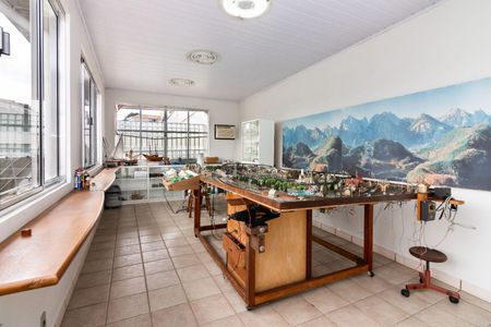 Casa à venda com 335m², 3 quartos e 5 vagas