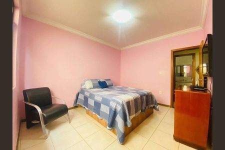 Casa à venda com 400m², 5 quartos e 8 vagas