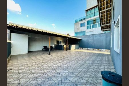 Casa à venda com 360m², 3 quartos e 10 vagas