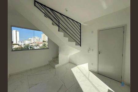 Apartamento à venda com 3 quartos, 58m² em Vila Cloris, Belo Horizonte