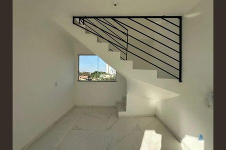 Apartamento à venda com 3 quartos, 58m² em Vila Cloris, Belo Horizonte