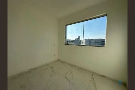 Apartamento à venda com 3 quartos, 58m² em Vila Cloris, Belo Horizonte